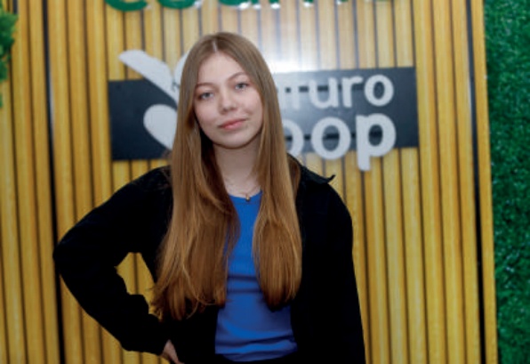 Isabella Perandre Gomes Cipriano, de Moreira Sales (PR)