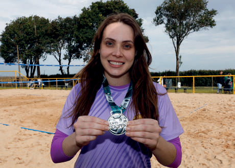 Fl&aacute;via Fernanda Pereira Radecki Mailkut, de Mambor&ecirc;