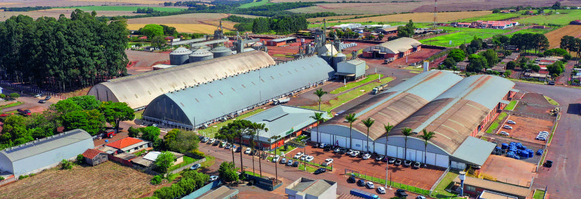 Vista a&eacute;rea da unidade da Coamo em Mambor&ecirc;