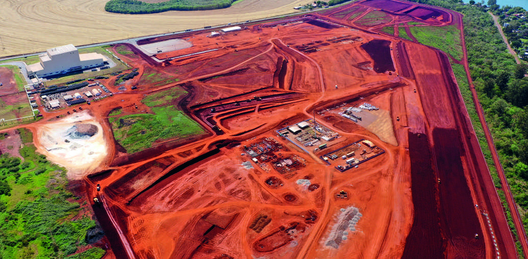 Vista a&eacute;rea das obras da ind&uacute;stria de etanol de milho da Coamo em Campo Mour&atilde;o.