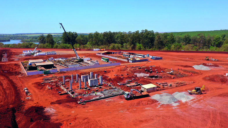 Projeto 3D da futura ind&uacute;stria de etanol da Coamo.